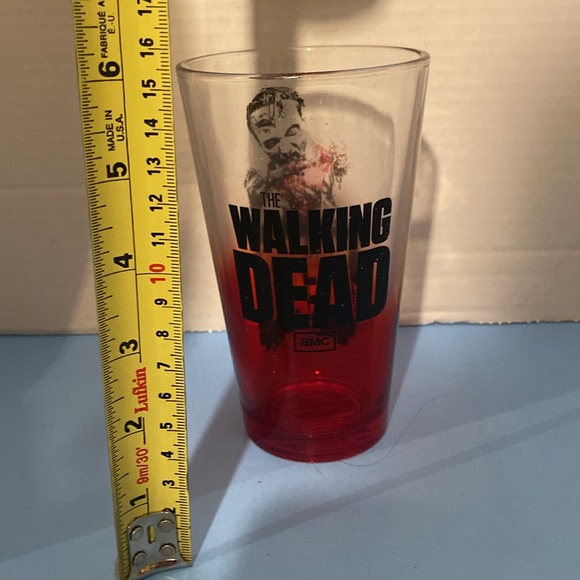 AMC 2013 JUST FUNKY ZOMBIE THE WALKING DEAD 6” GLASS - Picture 4 of 4